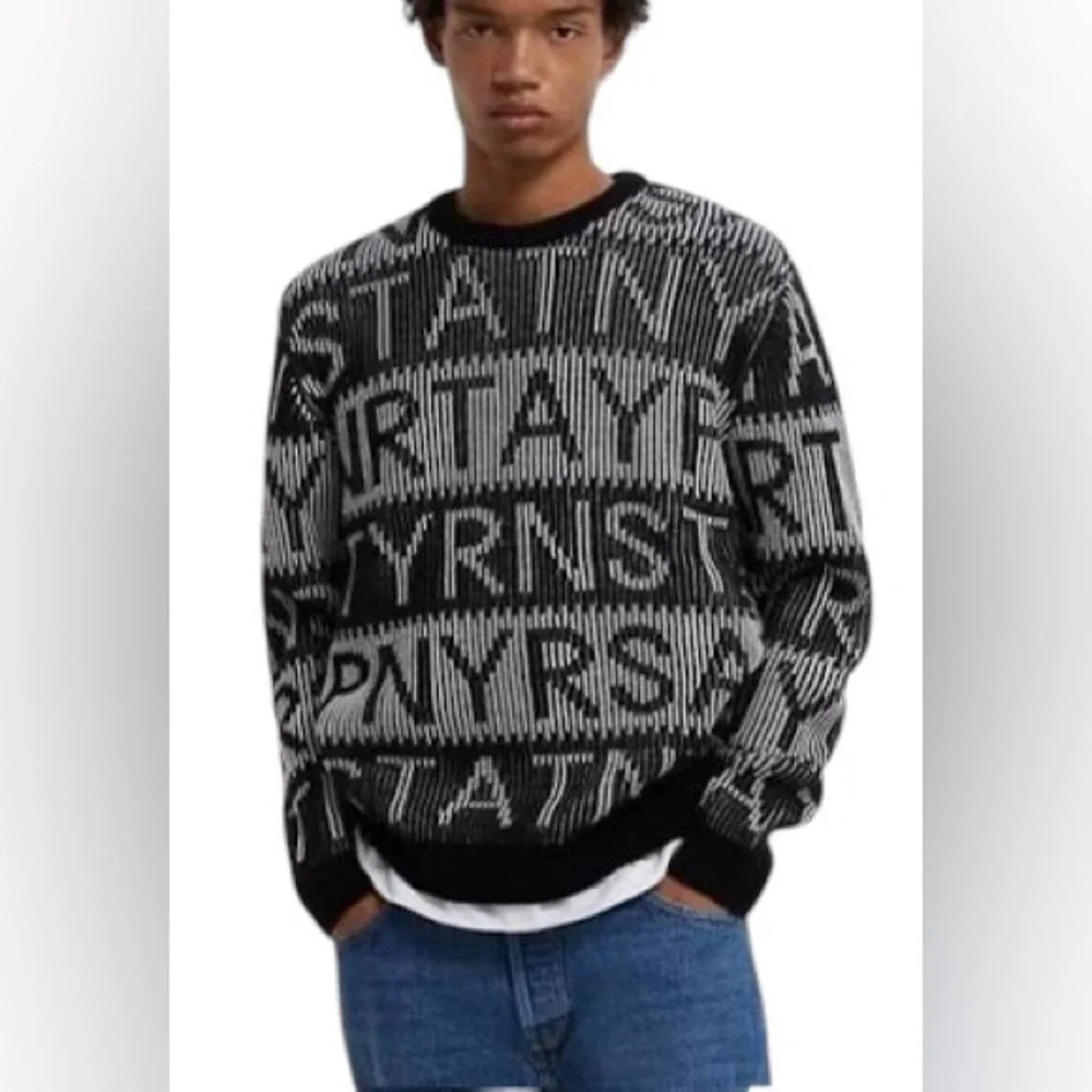 Zara Men’s Stylish Black and Gray Graphic Sweater NEW